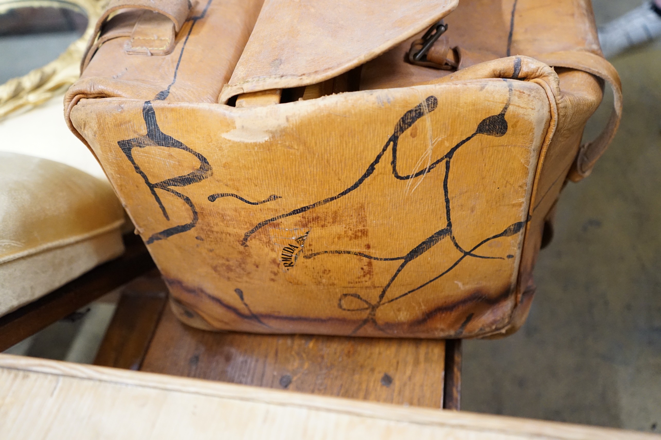 A large vintage tan leather Gladstone bag with Harrod's retail label, width 68cm, height 30cm